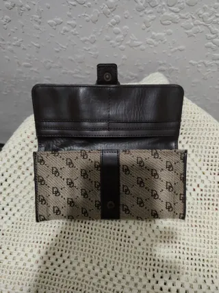 Lote: Bolso Negro + Cartera Dooney & Bourke