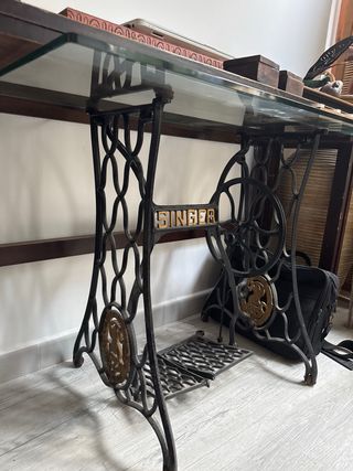 Pie de máquina de coser SINGER