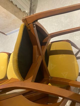 Mesa extensible y 6 sillas madera