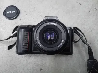 Macchina fotografica Nikon F-401s