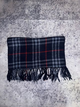 Bufanda Burberry Tartán Azul Marino y Rojo