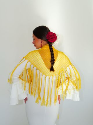 Mantoncillo Flamenca Plumeti Amarillo