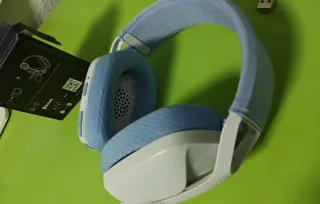 Auriculares Logitech G435 Blancos y Azules