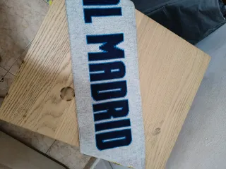 Bufanda Real Madrid Adidas