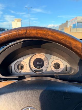 Mercedes-Benz Clase E 2002