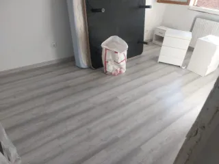 Instalación tarima flotante y vinílicos