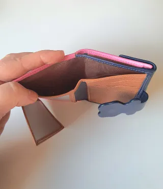 Cartera piel Guy Laroche rosa y azul marino