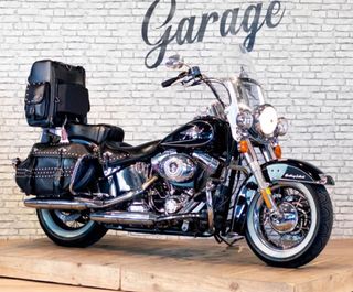 Harley Davidson Custom 900cc+