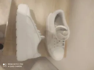 Zapatillas Puma Blancas  apenas se han usado