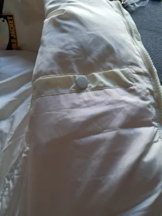 Abrigo Corteiz Blanco