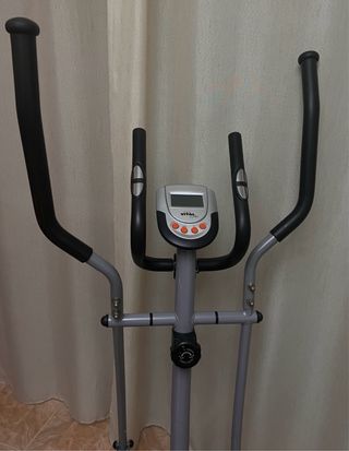 Elíptica casi nueva