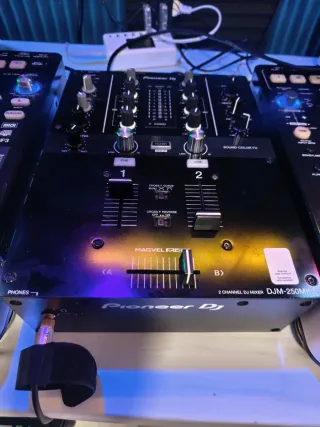 Pioneer DJM-250MK2 Mezclador DJ Negro