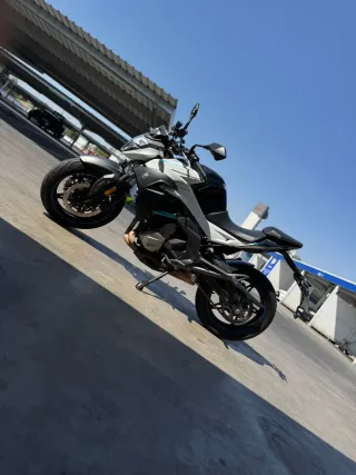 CFMoto 650 NK Naked 2021