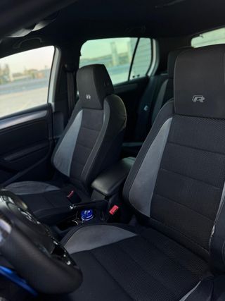 Volkswagen Golf R 2010