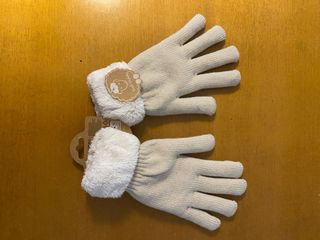 Guantes de invierno beige con forro suave