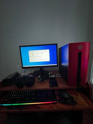 Ordenador HP Pavilion Rojo AMD A10