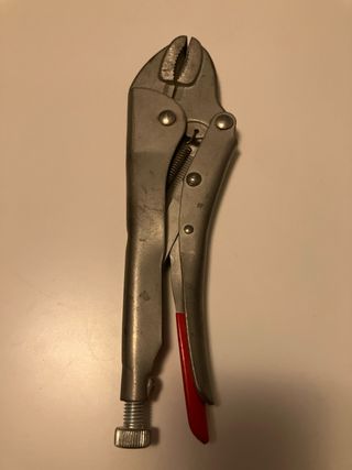 Tenazas alicates de presion ajustable Knipex.