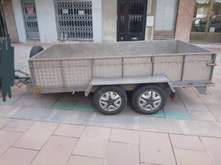 Remolque doble eje con freno de inercia 750kg