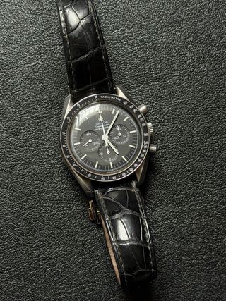 Omega Speedmaster Moonwatch