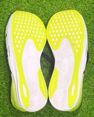 Zapatillas ASICS Magic Speed 2 Talla 43.5 impoluta