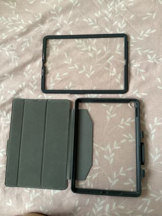 iPad 7ª Gen 128GB Color Gris + Funda completa