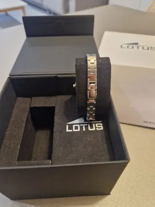 Reloj Mujer Lotus Bliss plata y Blanco