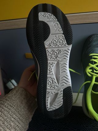 Zapatillas padel kuikma azul verdoso y Verdes