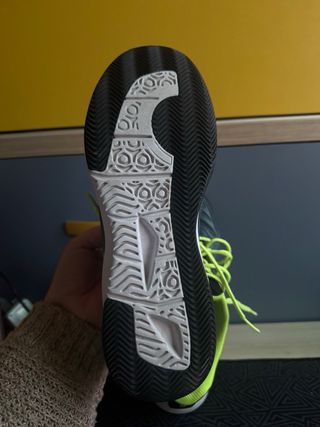 Zapatillas padel kuikma azul verdoso y Verdes