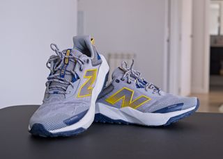 Zapatillas New Balance DynaSoft Nitrel v6 Gris/Azu