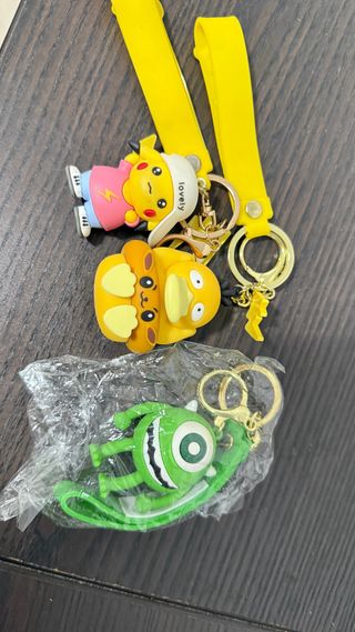 Llaveros muñecos 3 uní