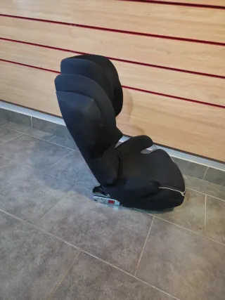 Silla coche Cybex negra con Isofix de 9 a 18kg
