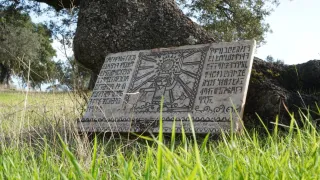 Piedra Decorativa Zelda Wind Waker Grande con base