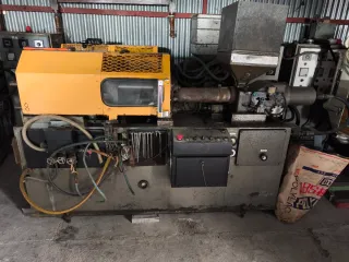 Máquina de Inyección Usada