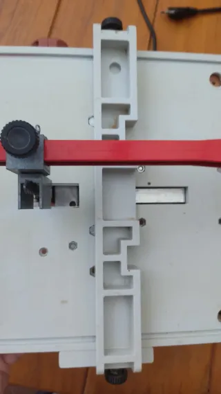 Mesa para sierra de calar neutechnik y sierra cas