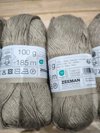 7 ovillos de lana Zeeman beige