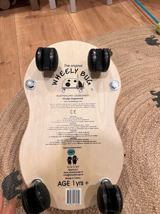 Correpasillos Wheely Bug forma de mariquita