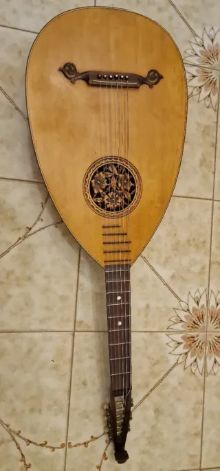 Chitarra Liuto Mandoloncello