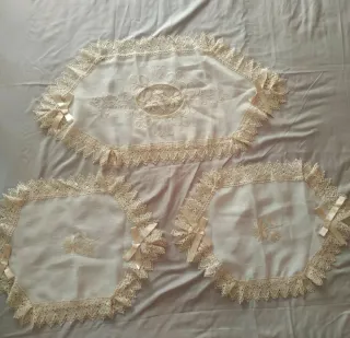 Set tenda mantovana, ferma tenda, nappe e centrini