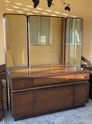 Conjunto dormitorio madera oscura