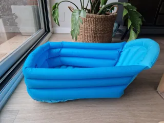 Bañera inflable para bebé azul