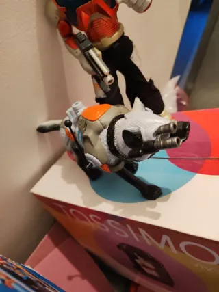 Figura Action Man con perro robot