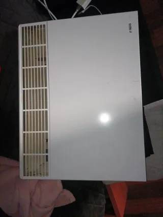 Aquecedor Elétrico Branco  1000 wats