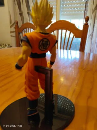 Figura Goku Super Saiyan 2