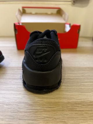 Nike Air Max niño talla 27.5