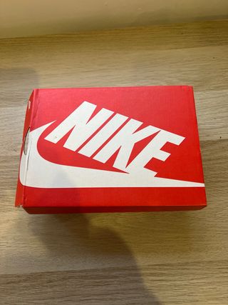 Nike Air Max niño talla 27.5