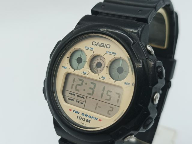 Giappone 1989. Orologio Casio TGW-10 Trigraph 100M