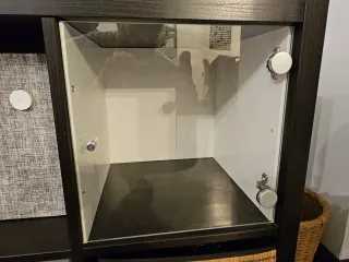 Mueble Kallax Ikea Negro y Madera