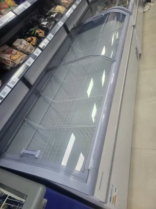 Congelador horizontal casi nuevo