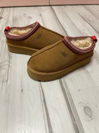 UGG Tazz II Mujer Talla 39 Marrón