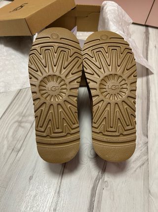 UGG Tazz II Mujer Talla 39 Marrón